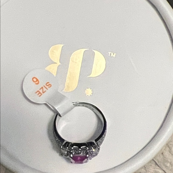 Bomb Party ring - Picture 5 of 5